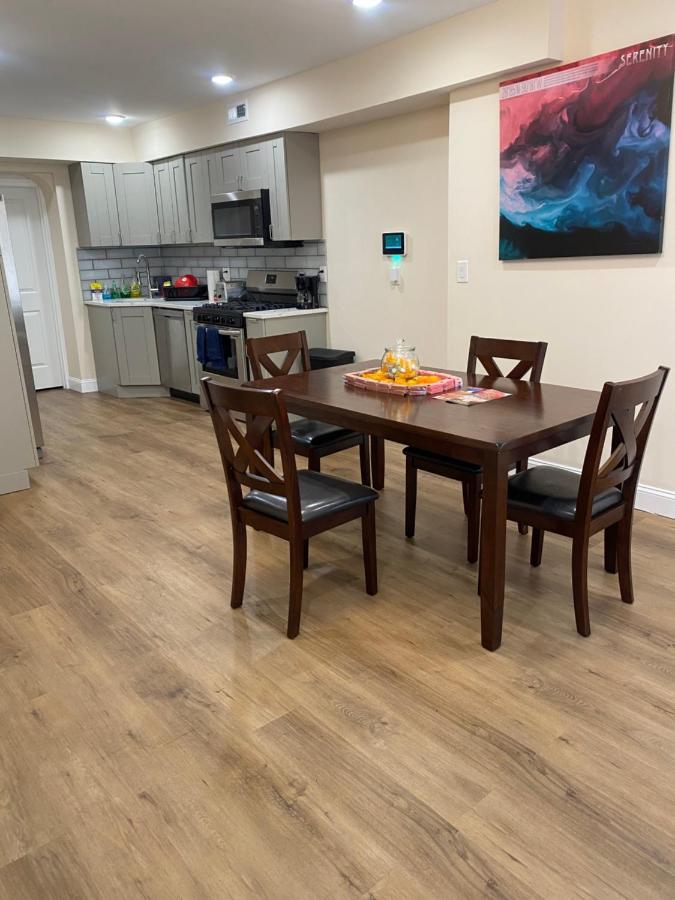 Private Room In South Philly Near Arenas! Philadelphia Dış mekan fotoğraf
