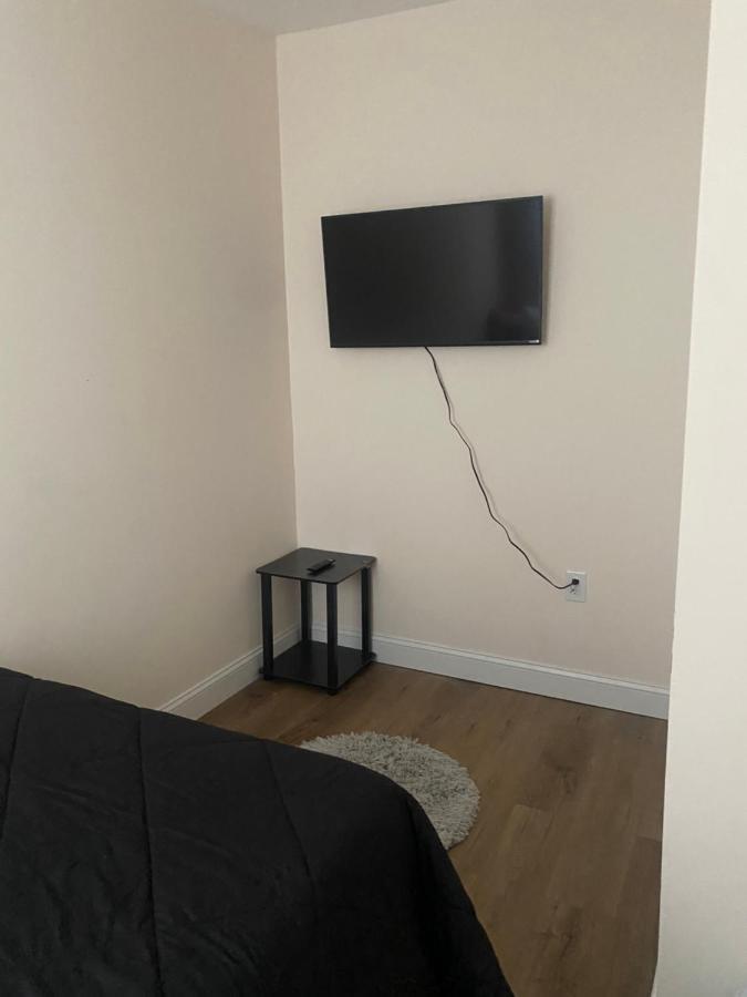 Private Room In South Philly Near Arenas! Philadelphia Dış mekan fotoğraf