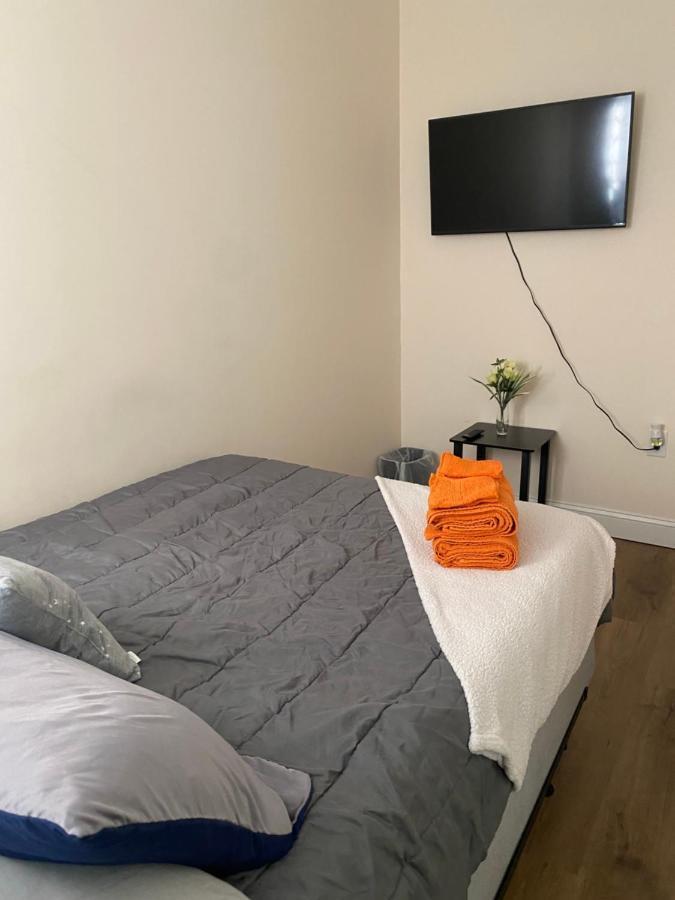 Private Room In South Philly Near Arenas! Philadelphia Dış mekan fotoğraf